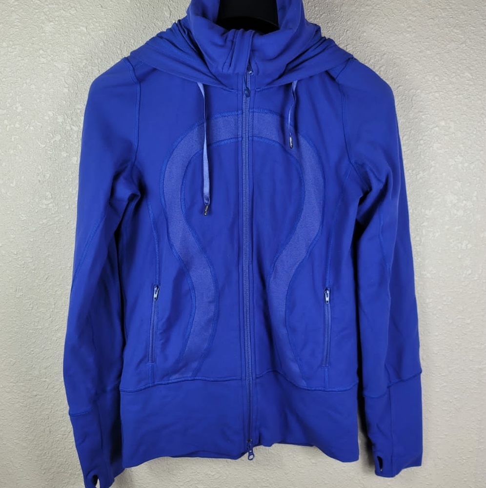 Royal blue Lululemon scuba hoodie. Size 6 sweater - Picture 1 of 7